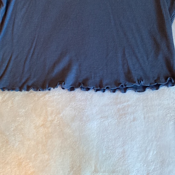 Blue and white ribbed long sleeve tops - Picture 4 of 9